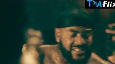Netta Walker Sexy Scene in The Chi