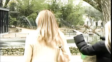 Lea De Mae Gives A Blowjob In The Kitchen- PervMilfsnTeens