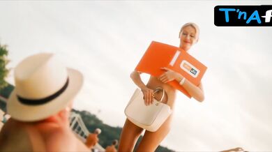 Lesya Nikityuk Sexy Scene in Puppies