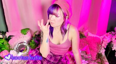 POV: my ex-bf hated my armpits! will you cum on them?