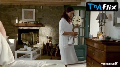 Katja Weitzenbock Breasts Scene in Wilde Wellen - Nichts Bleibt Verborgen