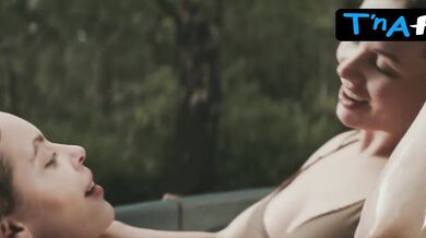 Lauren Staerck Lesbian, Breasts Scene in Piglet