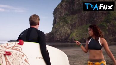 Emma Leonard Butt, Bikini Scene in 800 Words