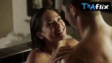 Kristin Kreuk Sexy Scene in Beauty And The Beast