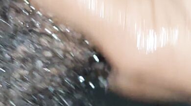 desi wife fucking in bathroom