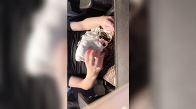 女友達の水色のブラに射精