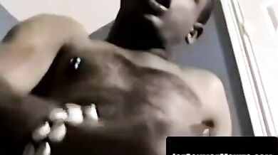 Inked chubby amateur fists cock till cumming satisfied