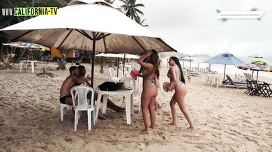 Hot Influencer Kisses Married Tourist On Beach In Brazil!
