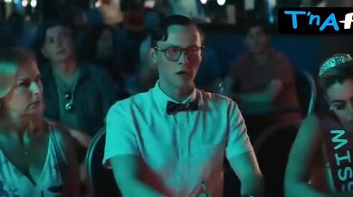 Lucy Pinder Breasts, Bikini Scene in Me, Myself And Di