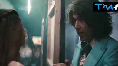 Lucy Pinder Breasts, Bikini Scene in Me, Myself And Di