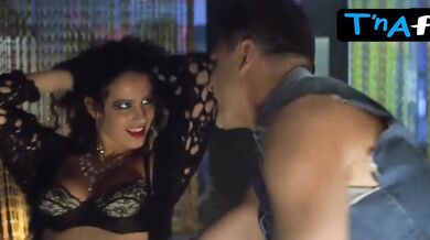 Elisa Tovati Breasts Scene in Huevos De Oro