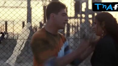 Elisa Tovati Breasts Scene in Huevos De Oro