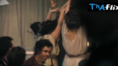 Lisa Maria Potthoff Lesbian Scene in Oktoberfest 1905