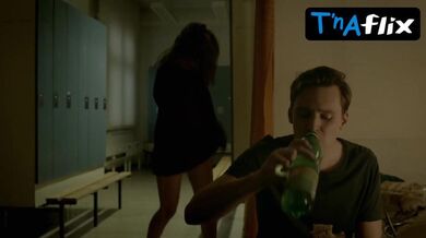 Mathilde Bundschuh Butt, Breasts Scene in Operation Zucker - Jagdgesellschaft