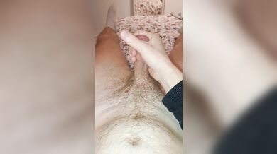 Imagining my throbbing cock filling you ????