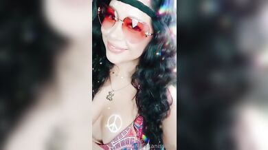 Happy day? dame todo tu amor y paz paz paz☺️??? by mexicanissima from OnlyFans | Coomer