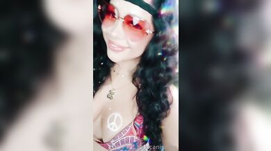 Happy day? dame todo tu amor y paz paz paz☺️??? by mexicanissima from OnlyFans | Coomer