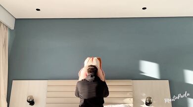 He Licked His Girlfriend, and then Planted Her on His Big Dick. Filled Her Pu...