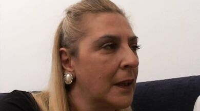 Naughty Stepmom Noticed The Swallen Pants