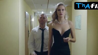 Mariya Stolyarova Breasts Scene in Volkodav