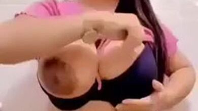 Bangladeshi Tiktoker Anisha Momo New Video