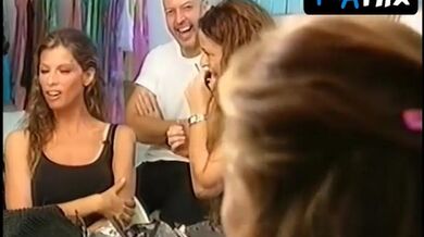 Analia Maiorana Breasts Scene in Divas En Exceso