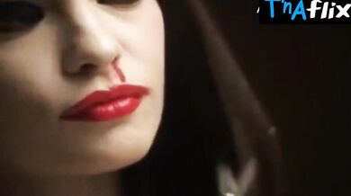 Dolores Barreiro Breasts Scene in Divas En Exceso