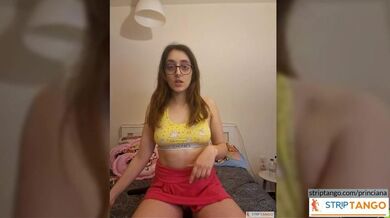 Special Hot brunette Live sex shows