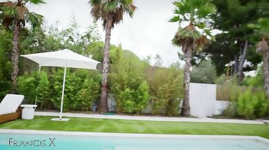 Outdoor Gangbang: 9 Guys Destroy 2 Sluts with Anal and Dvp (Jesus Reyes, SARA RETALI)