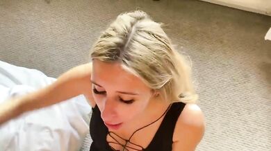 From shy on our first date to wildly passionate during sex 0jeuabz