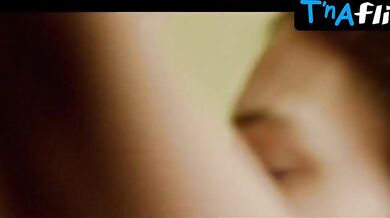 Isis Valverde Butt, Breasts Scene in Faroeste Caboclo