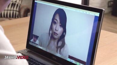 Shiona Suzumori Gives Passionate Asian Blowjob Without Bouncing Her Taut Boobs