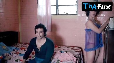 Mariana Georges Butt, Breasts Scene in Yo Soy El Asesino