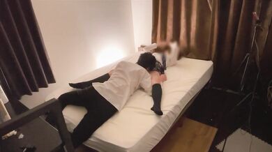 濃厚な精子を子宮にぶちまけて妊娠させる中出し動画