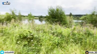 Мачеха пообещала искупаться голышом. Обманула, но зато дала.