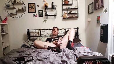 Dieser Dildo wird dich gay machen!