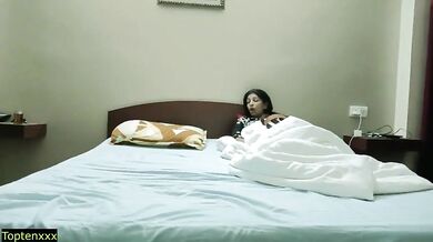 Hot Indian Girl In Hard Intercourse With Teenage Boy! Goes Viral