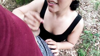 sex with my boyfriend outdoors - we almost got caught