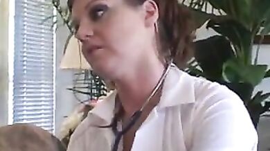 Kayla Cam vol Nurses (Kayla Marie, Kayla Quinn)