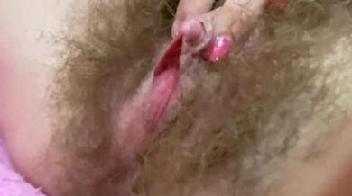 Huge pulsating clitoris orgasm in extreme close up with squirting hairy pussy grool play