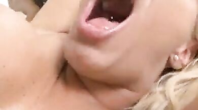 Pamela Loves It In The Ass (Pamela Butt)