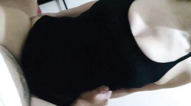 Mas pinili ni pinay ang kantot kesa tiktok swerte naman ni bes naka iskor na naman lakas umungol