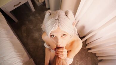 Frieren Dissolved My Clothes and Fucked Me