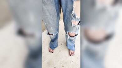 Pissing my ripped jeans