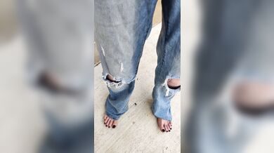 Pissing my ripped jeans