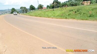 Short Hair African Ebony Slut Took No Convincing To Fuck