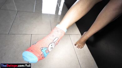 Gorgeous Asian housewife makes a sex tape with her white boyfriend