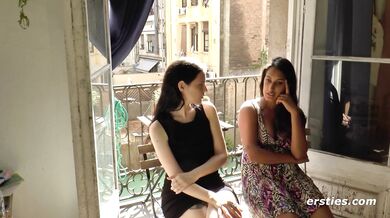 Ersties - Beauties Anneke & Kali in tender girl/girl