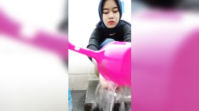 Ngintip Berak Kasir Indomaret