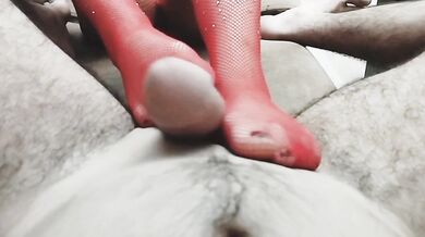 فوتجاب با شوهرم footjob with my husband